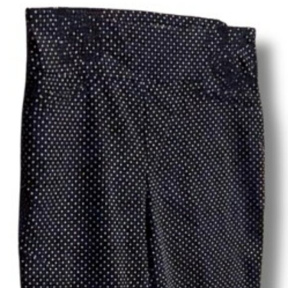VAN HEUSEN WOMAN'S LEGGINGS CLASSIC FIT AND DESIGN ONLY USED FOR STUDIO SHOOTS - Picture 5 of 7